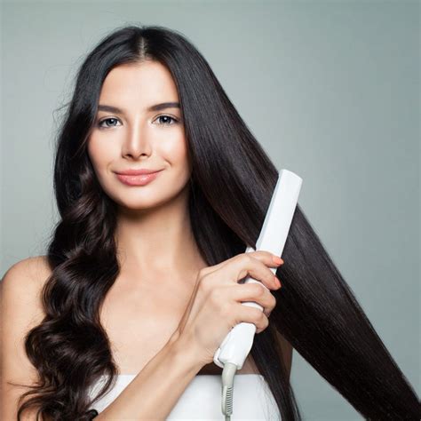 Why Beauty Experts Swear by the 7magix Flat Iron